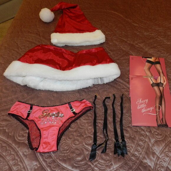 🎅🎄Victoria's Secret Sexy Little Things Santa Baby Skirt Hat Panty Set Red 🎁🎅 - Picture 1 of 16